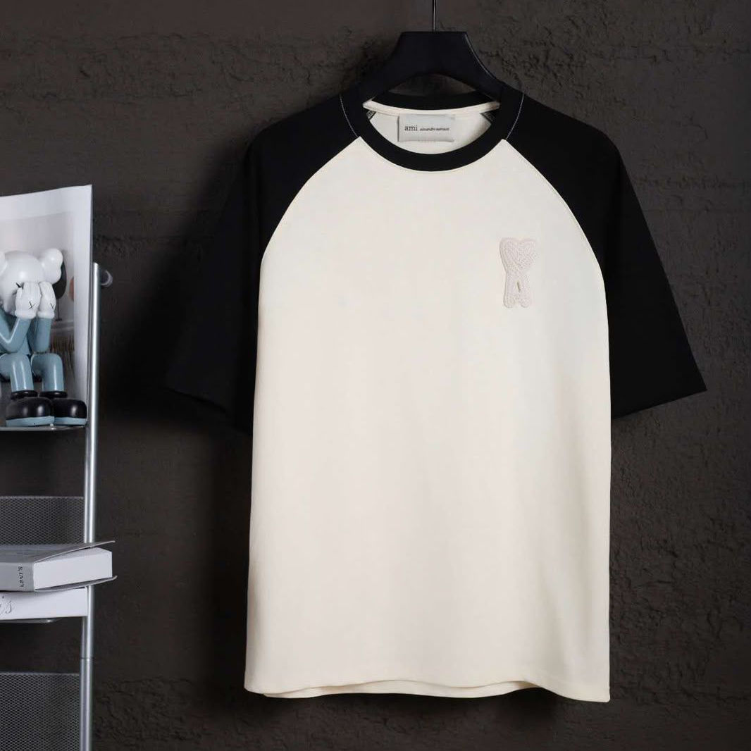 Ami Paris T-Shirt