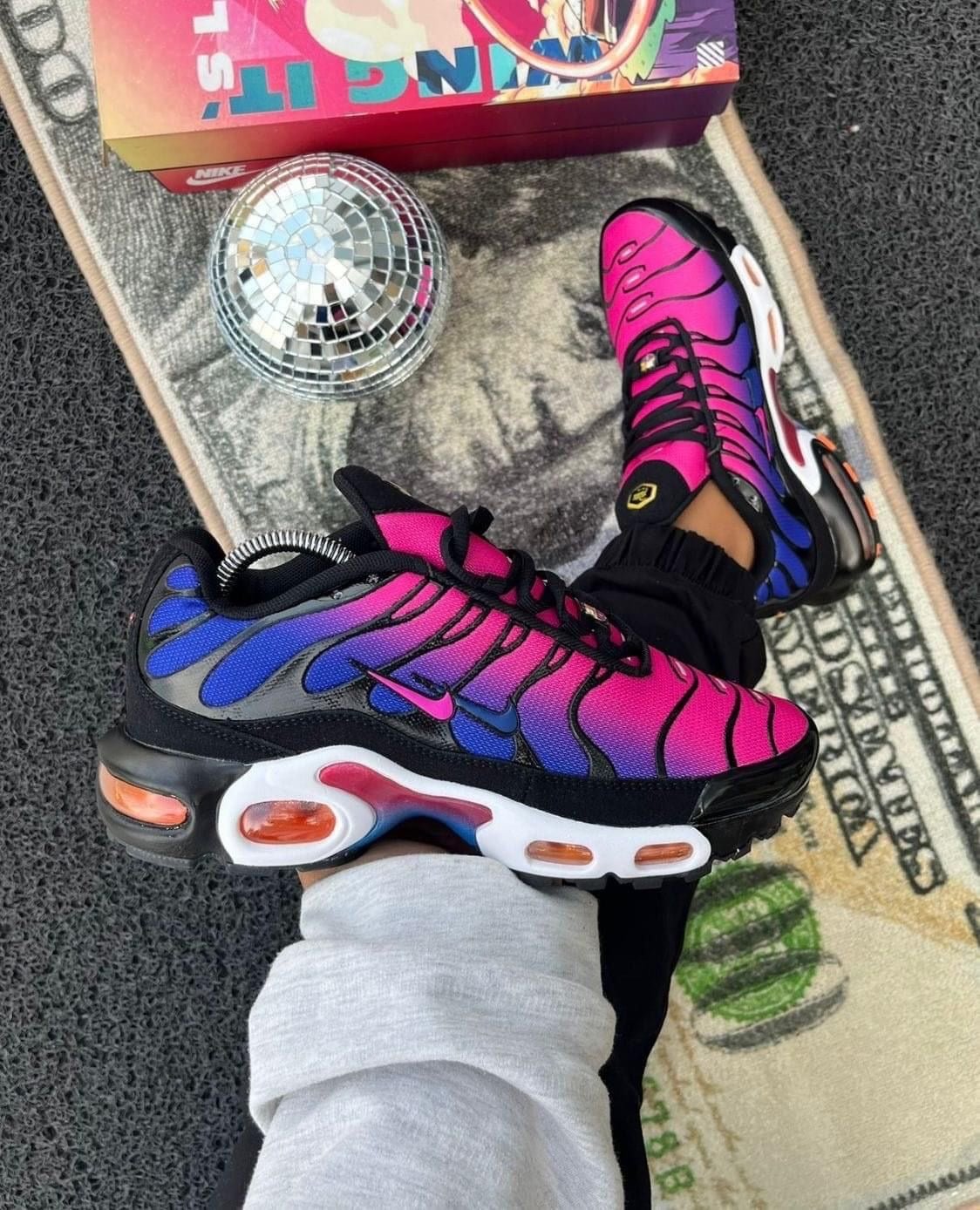 Nike Air Max TN - Barcelona - FAVELA