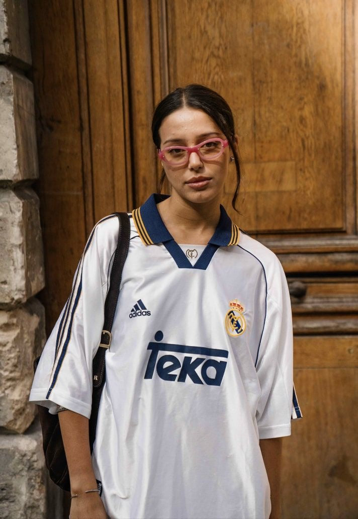 Real Madrid Classic Football Shirt - HOME