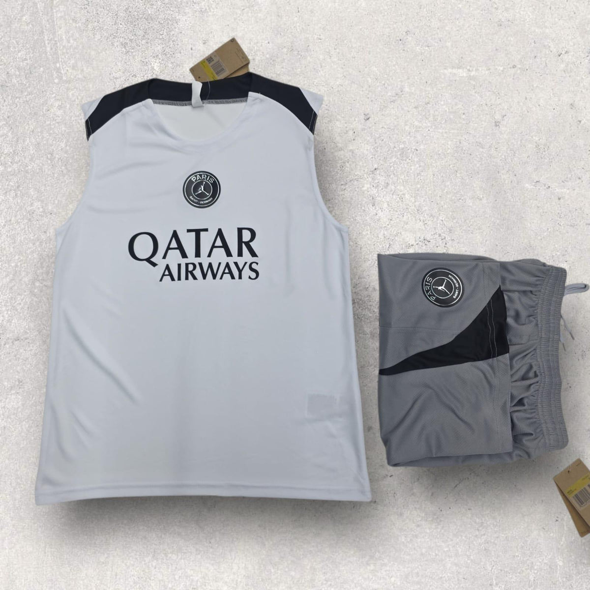 PSG Grey Sleeveless Training Set – Qatar Airways Vest & Shorts