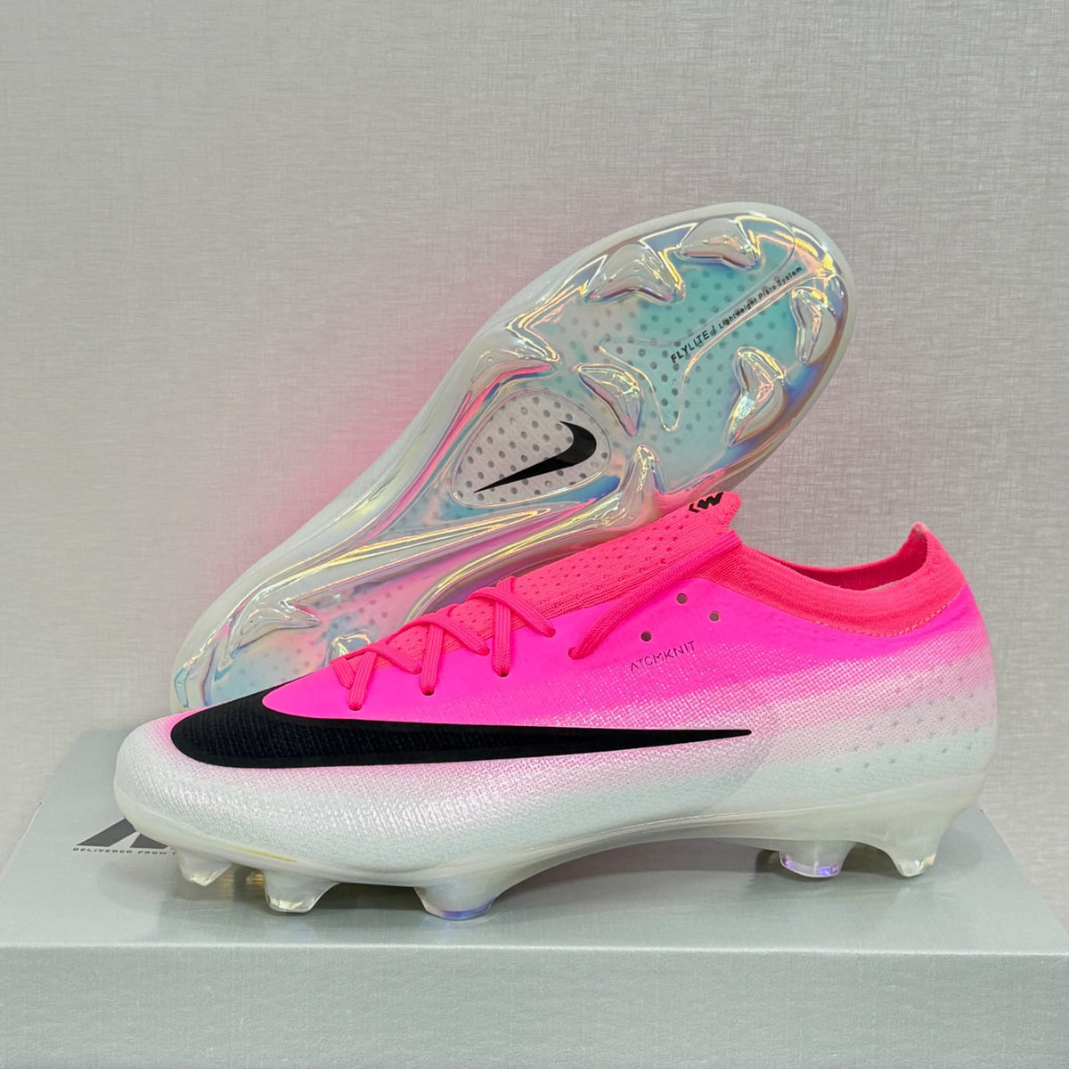 Vapor Elite FG – Pink White