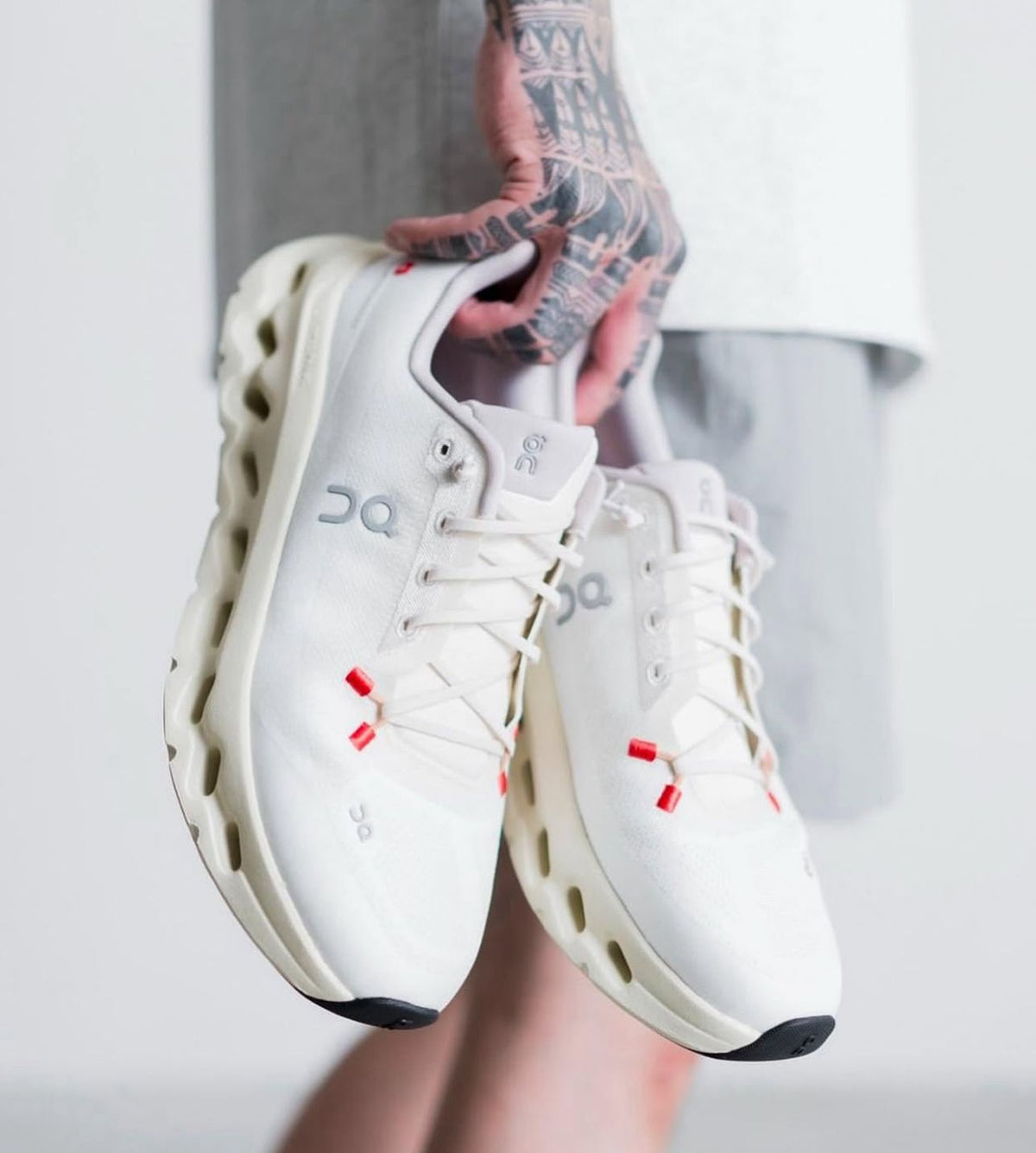 On Cloudtilt - White/Cream