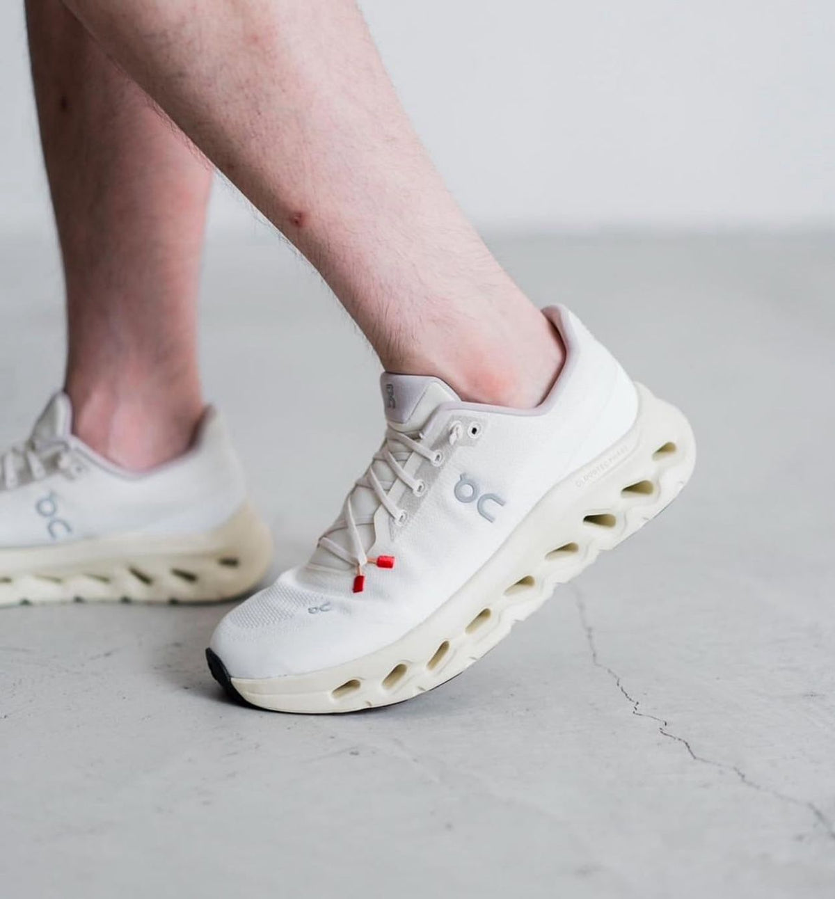 On Cloudtilt - White/Cream