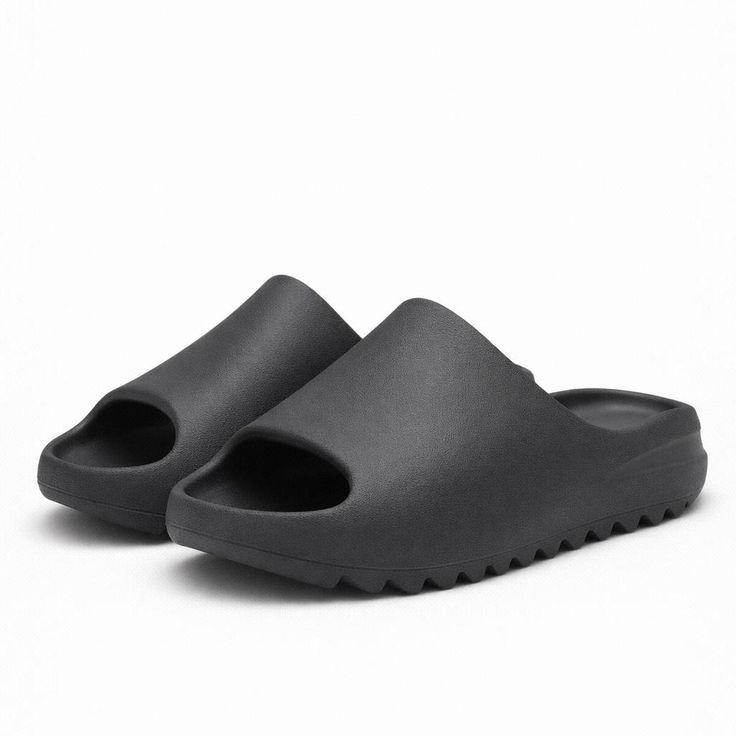 Yeezy Slides Black