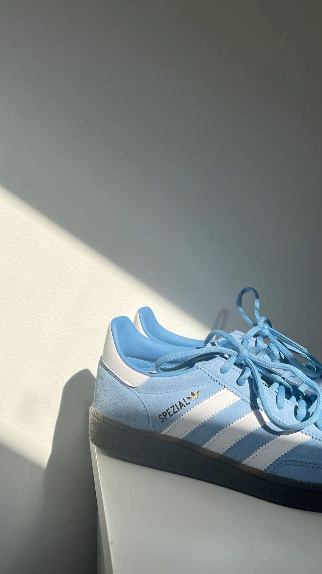 Adidas Spezial - Baby Blue - FAVELA