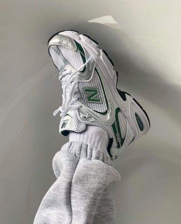 New Balance 530 - Green - FAVELA