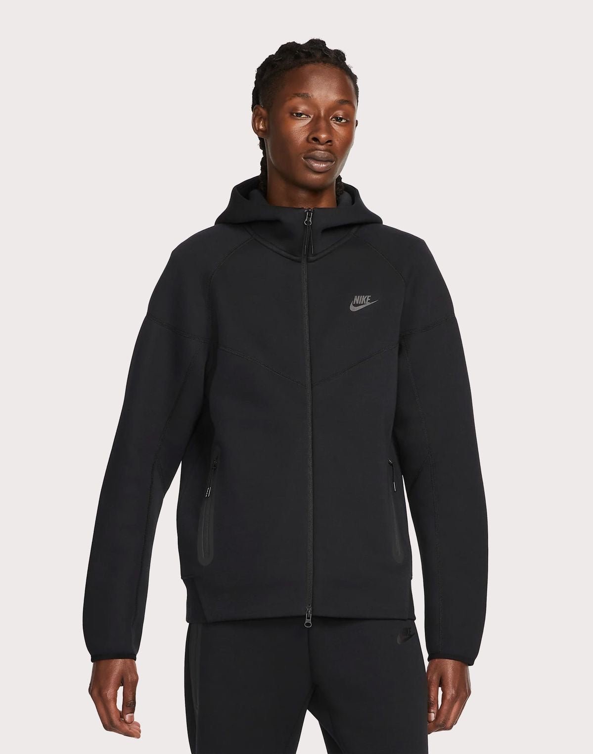 Nike Tech Fleece Jacket - Black - FAVELA