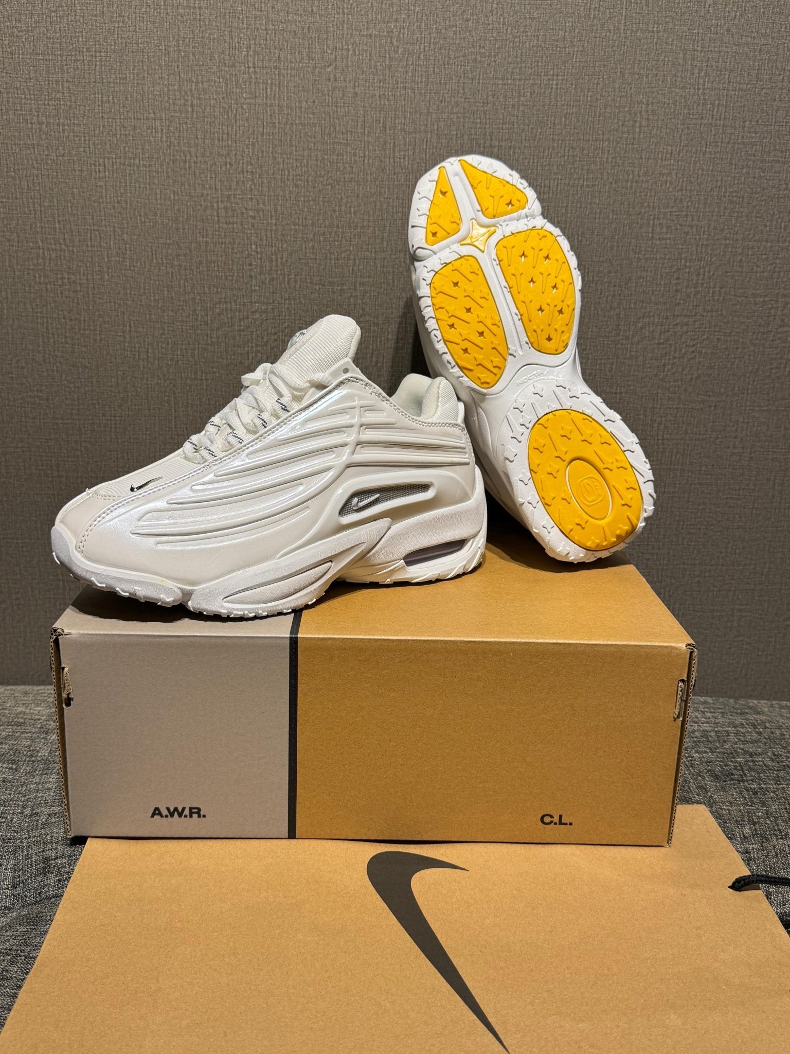 Nike x Nocta Hotstep 2 “White” - FAVELA