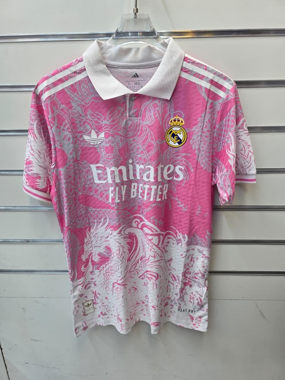 Real Madrid Football Shirt - Limited Edition - FAVELA